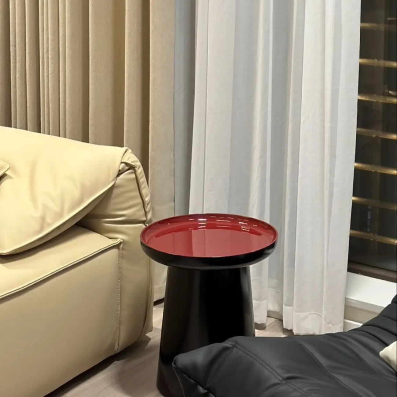 Современный мини-журнальный столик Mufandi 37647-30 в современном стиле 