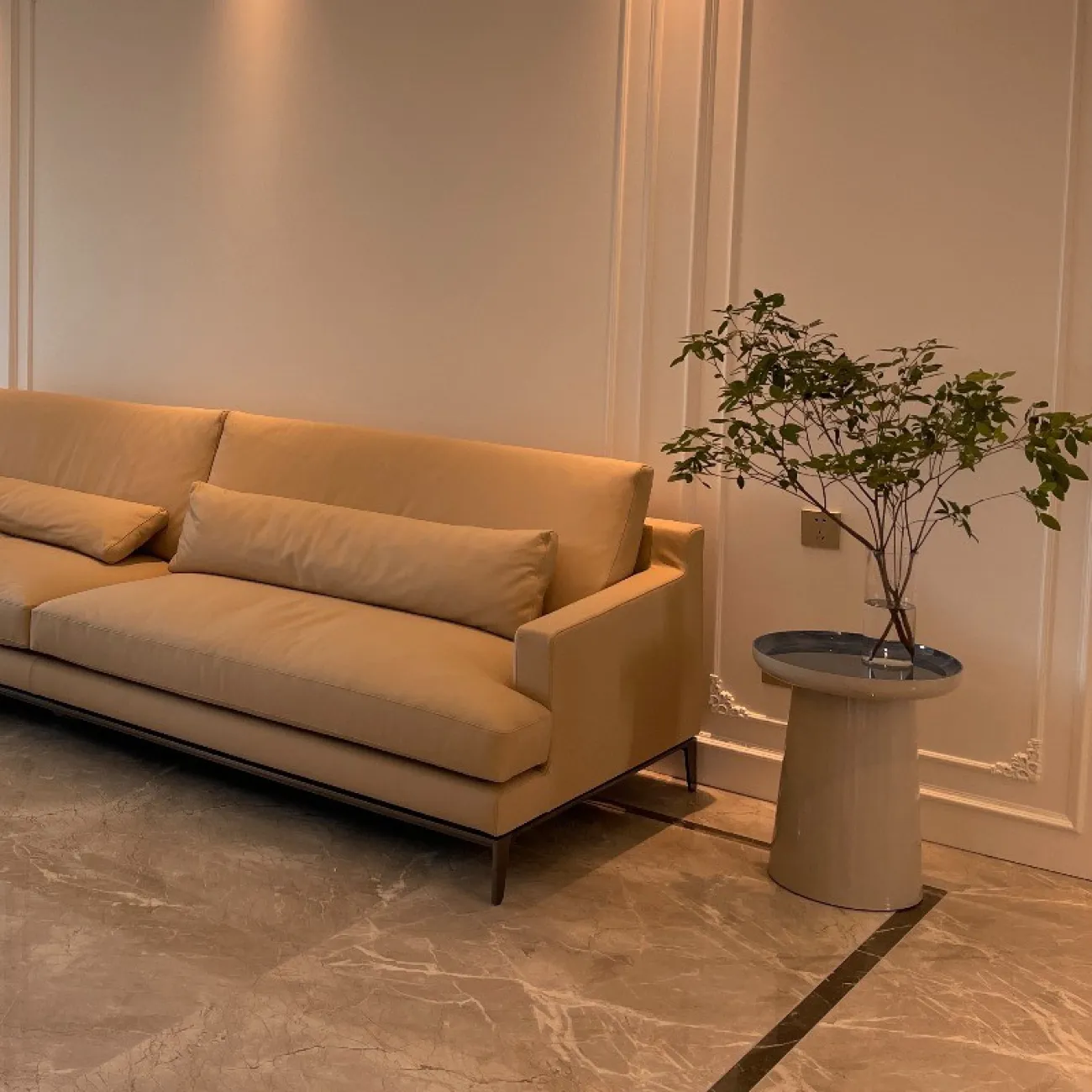 Современный мини-журнальный столик Mufandi 37647-30 в современном стиле 