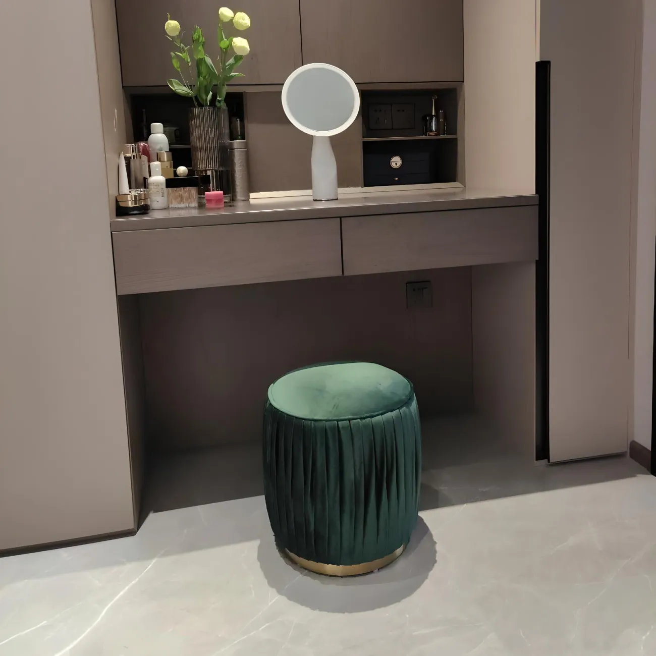 Круглый пуф Mufandi 37664-30 в скандинавском стиле 