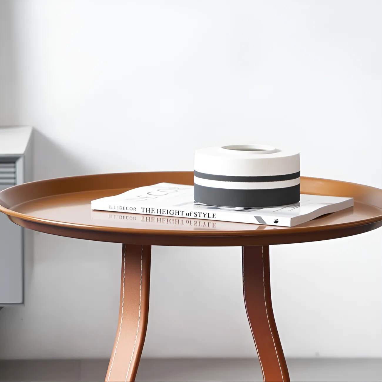 Итальянская прикроватная тумба NORE HOUSE 37671-30 в дизайнерском стиле 