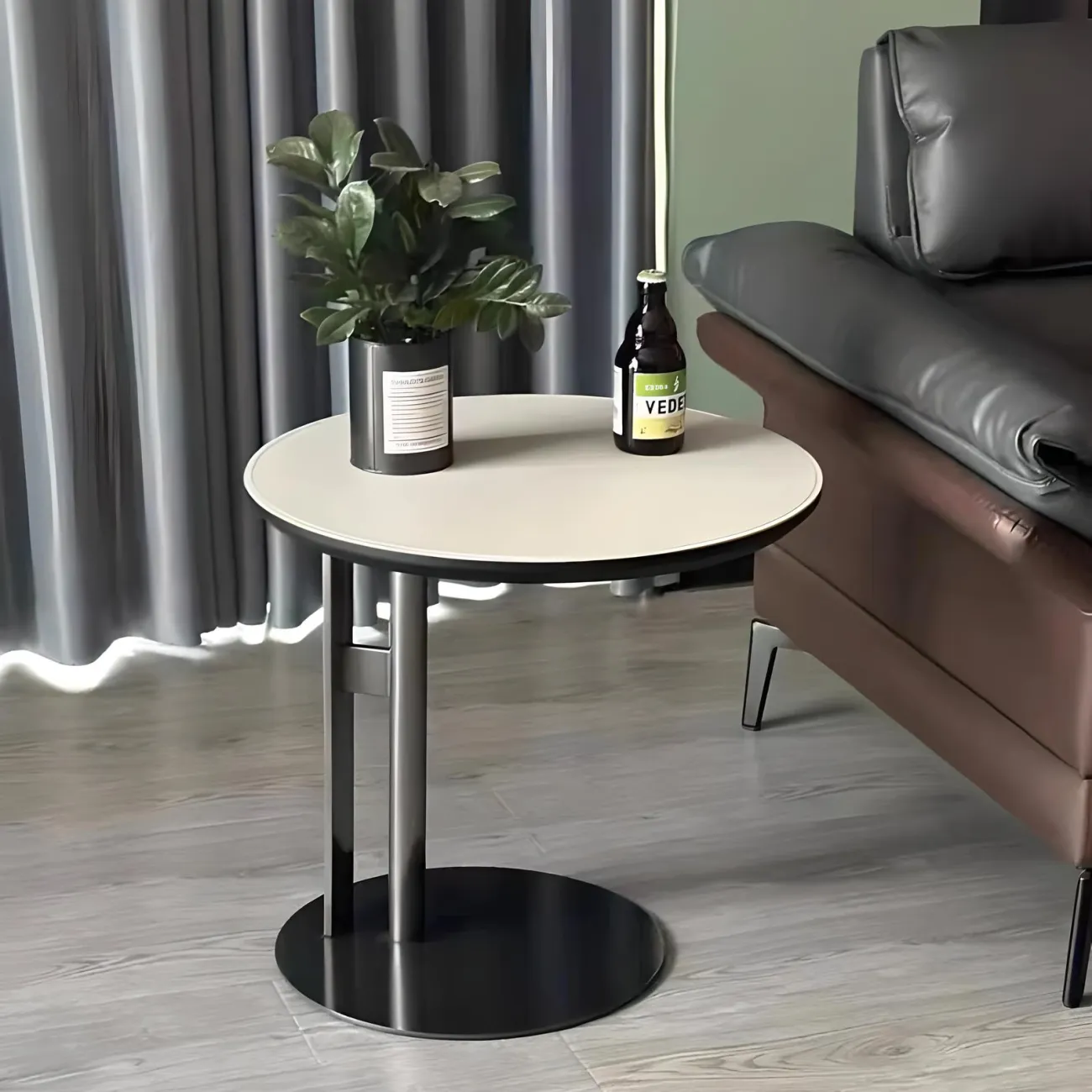 Приставной кофейный столик NORE HOUSE 37672-30 в минималистичном стиле Приставной кофейный столик NORE HOUSE 37672-30 в минималистичном стиле