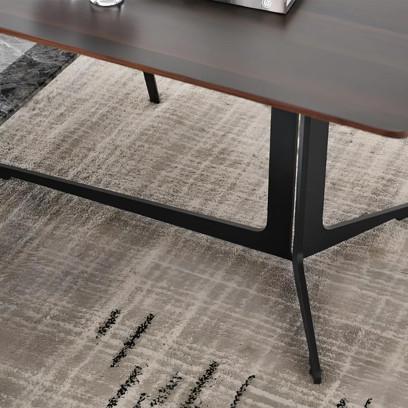 Минималистичный журнальный столик NORE HOUSE 37673-30 в современном стиле Минималистичный журнальный столик NORE HOUSE 37673-30 в современном стиле