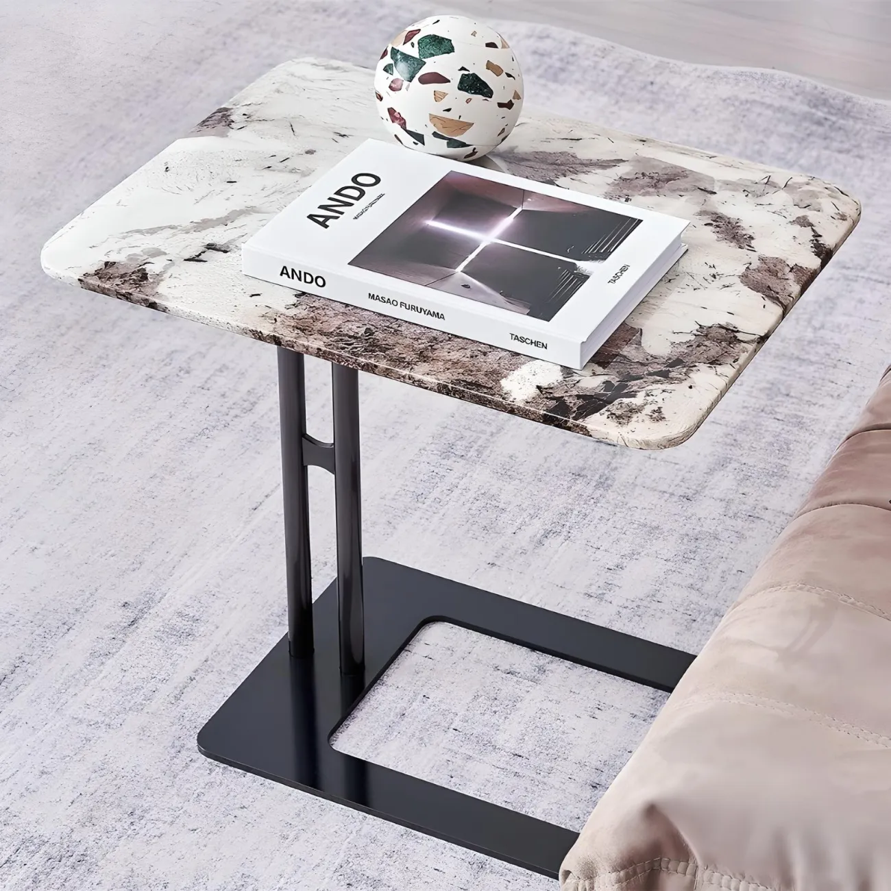 Приставной кофейный столик NORE HOUSE 37674-30 в современном стиле 