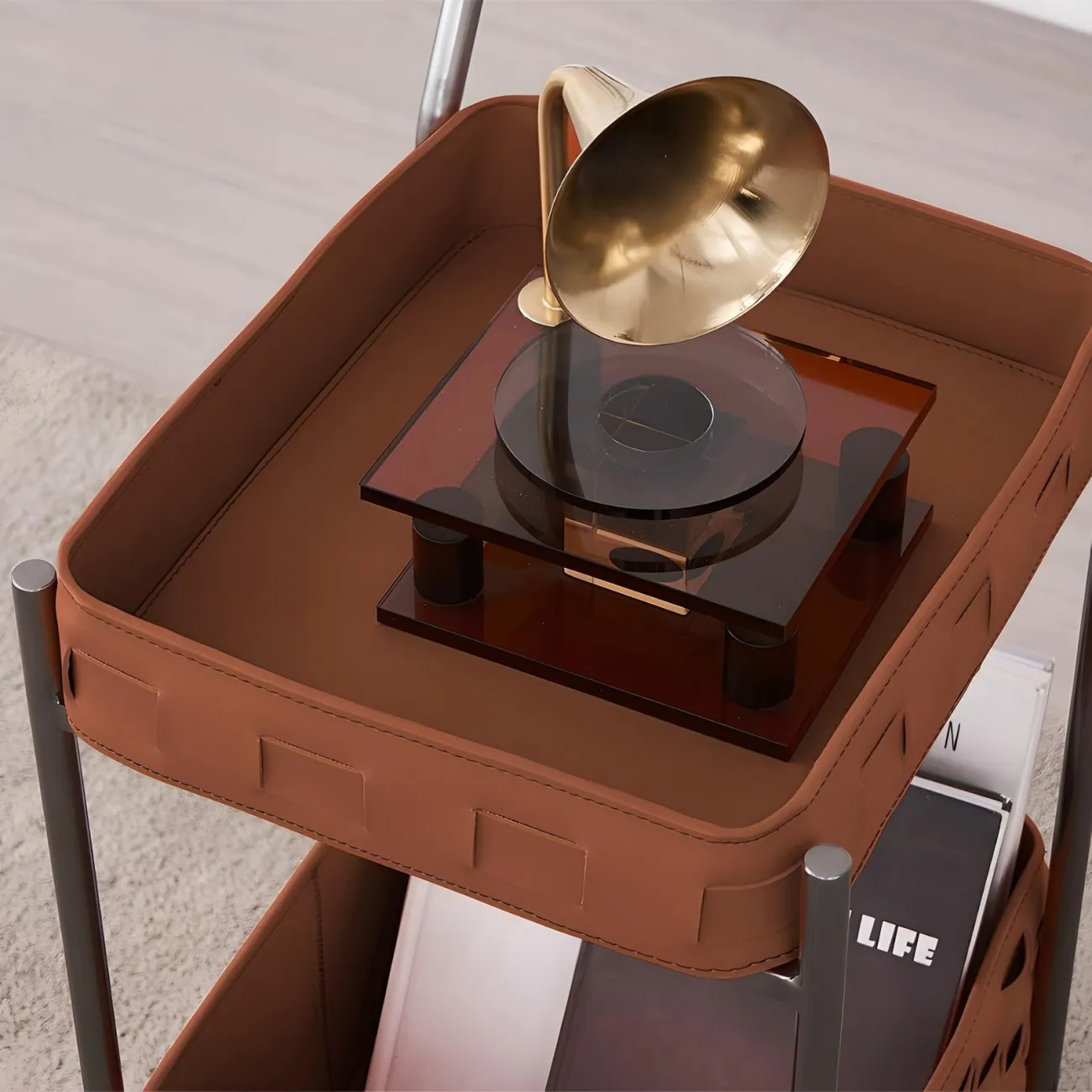 Передвижной кофейный столик NORE HOUSE 37683-30 в дизайнерском стиле Передвижной кофейный столик NORE HOUSE 37683-30 в дизайнерском стиле