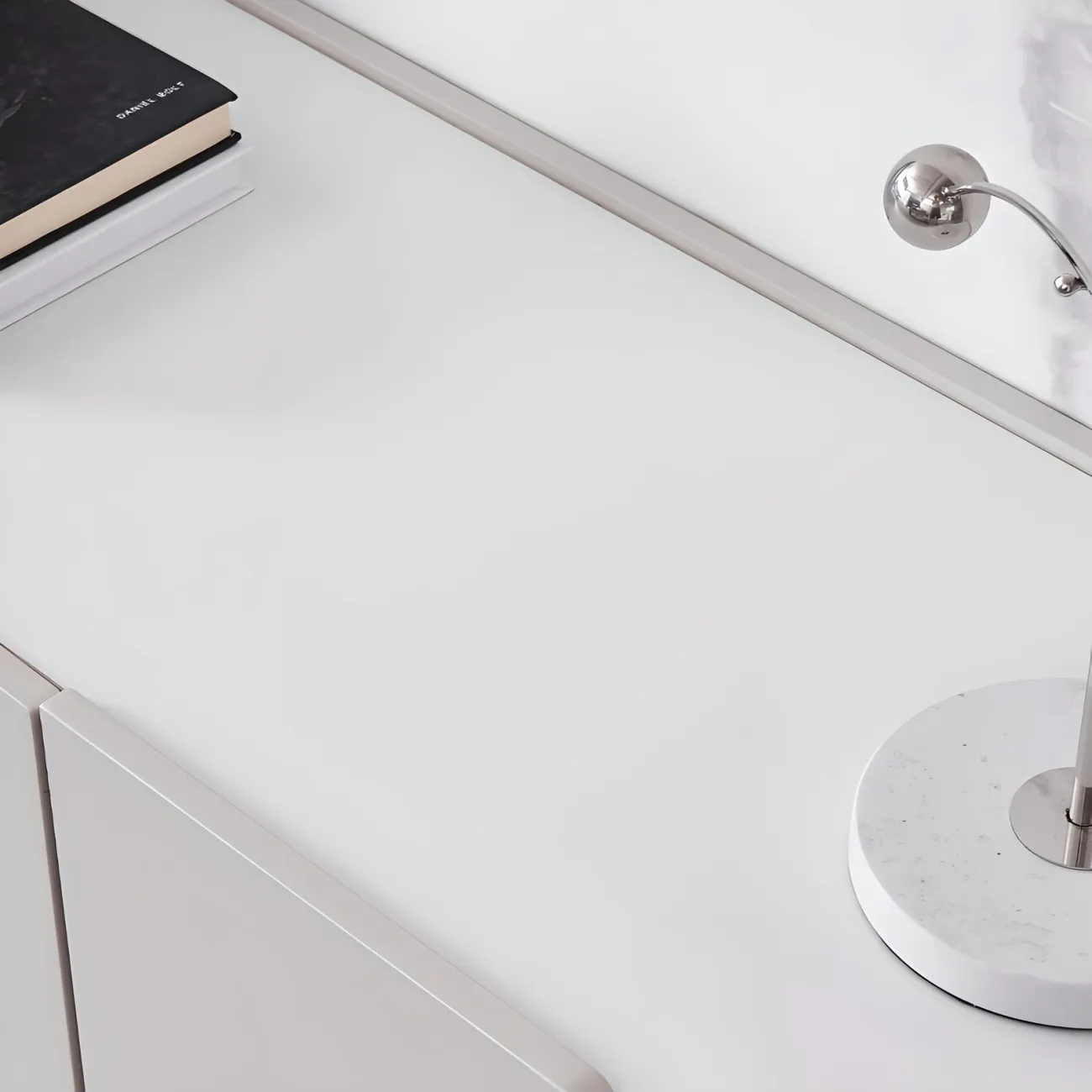 Минималистичный ТВ комод NORE HOUSE 37684-30 в современном стиле 