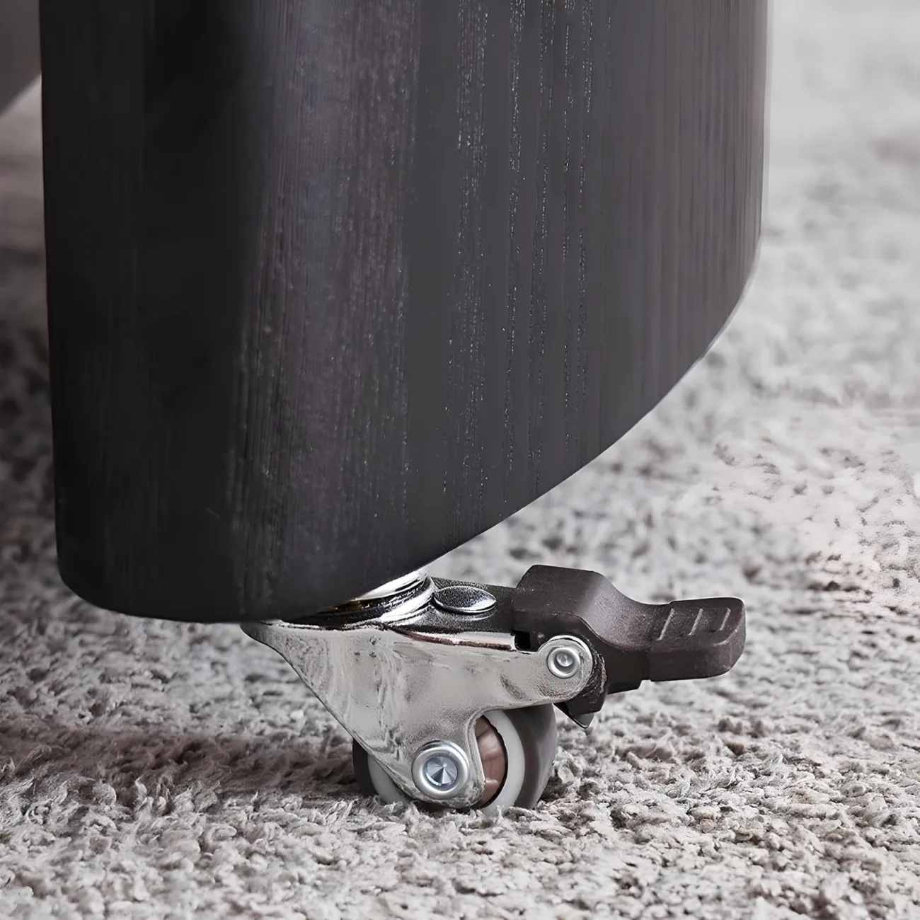 Минималистичный журнальный столик NORE HOUSE 37685-30 в современном стиле Минималистичный журнальный столик NORE HOUSE 37685-30 в современном стиле