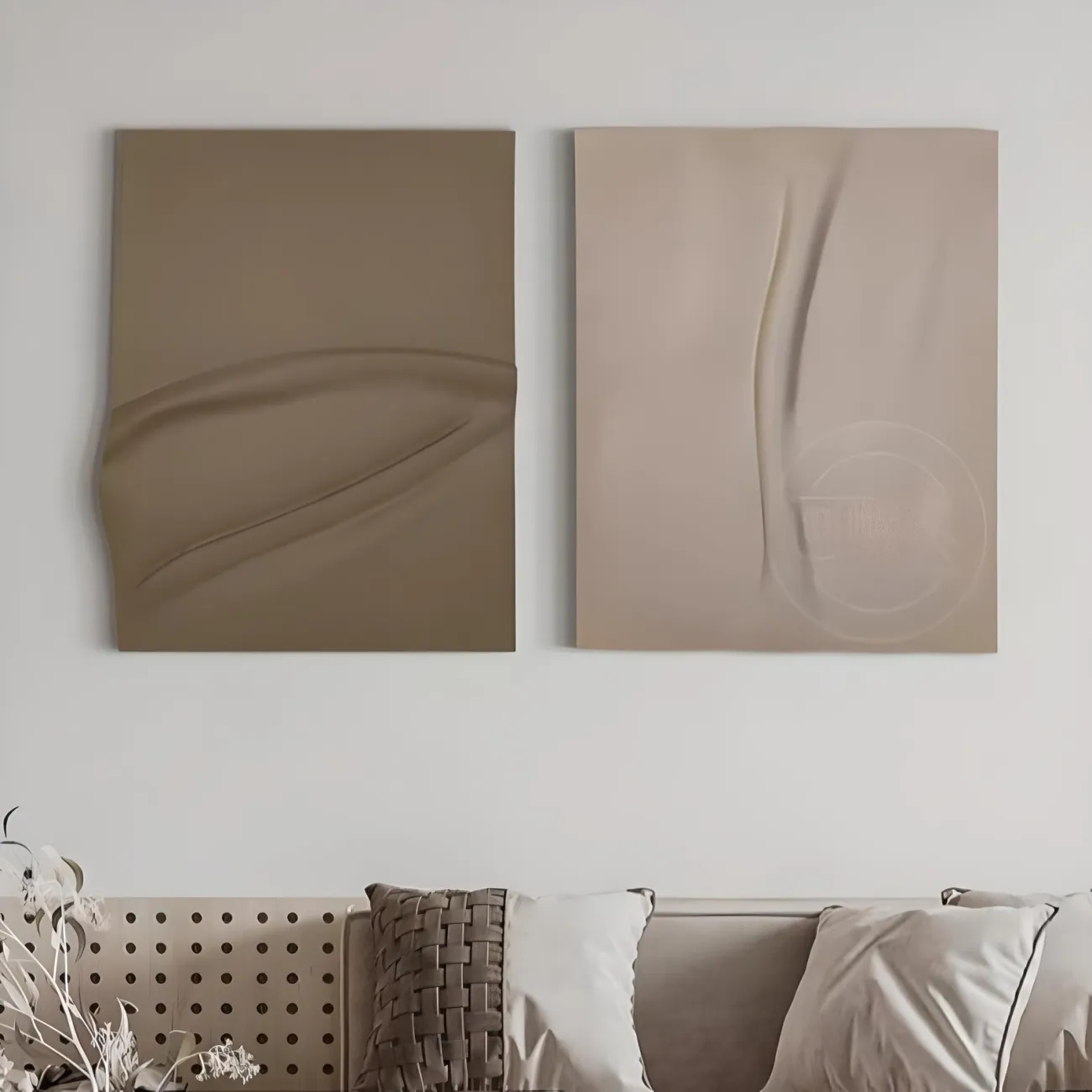 Однотонная минималистичная рельефная картина "Пьяная красавица" 37862-30