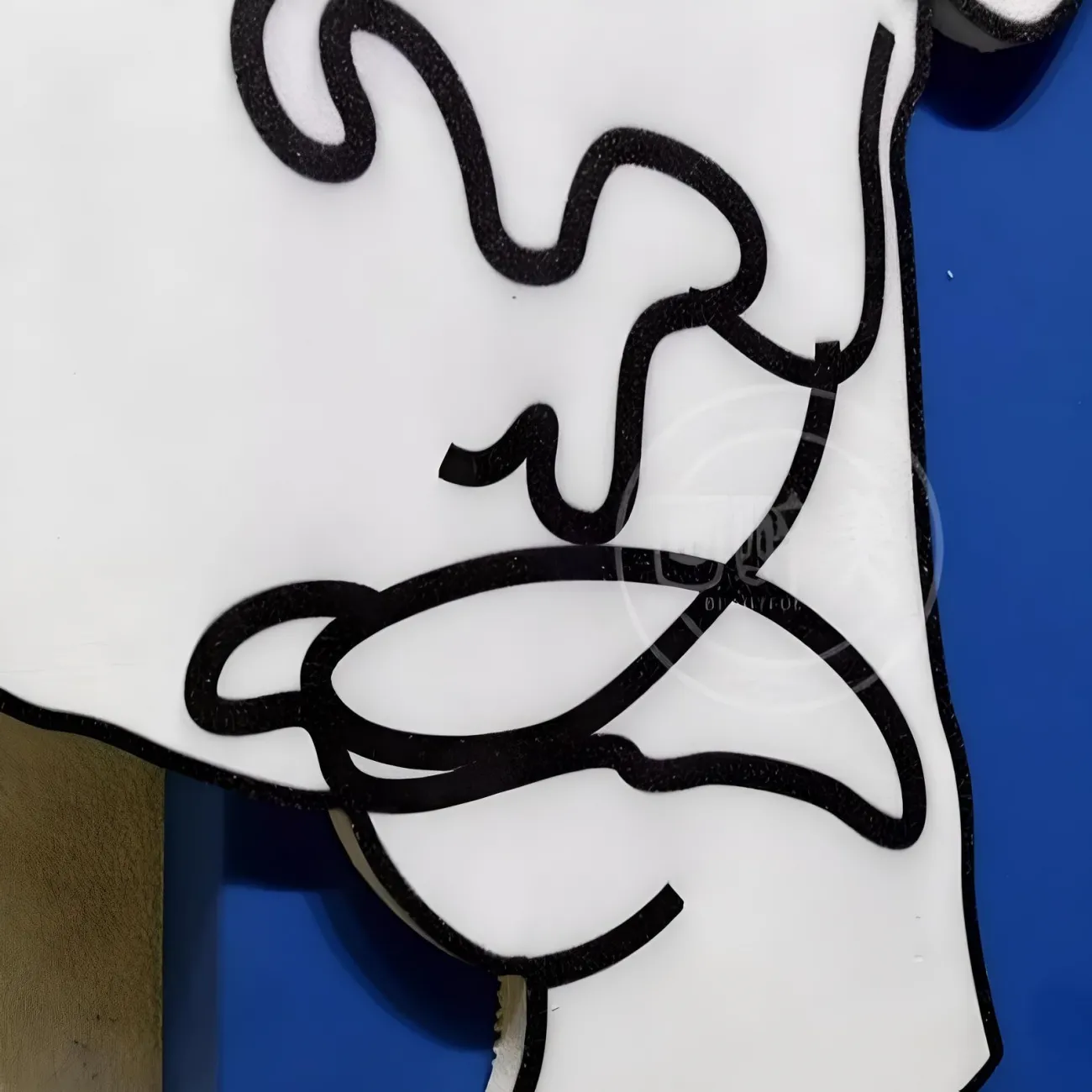 Креативная подвесная абстрактная картина "Klein Blue Face" 37886-30