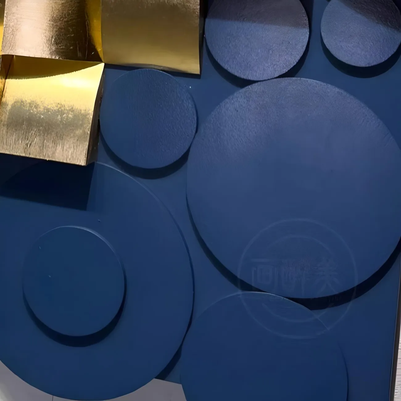 Современная минималистская декоративная картина "Пьяная красавица" 37953-30 Современная минималистская декоративная картина "Пьяная красавица" 37953-30