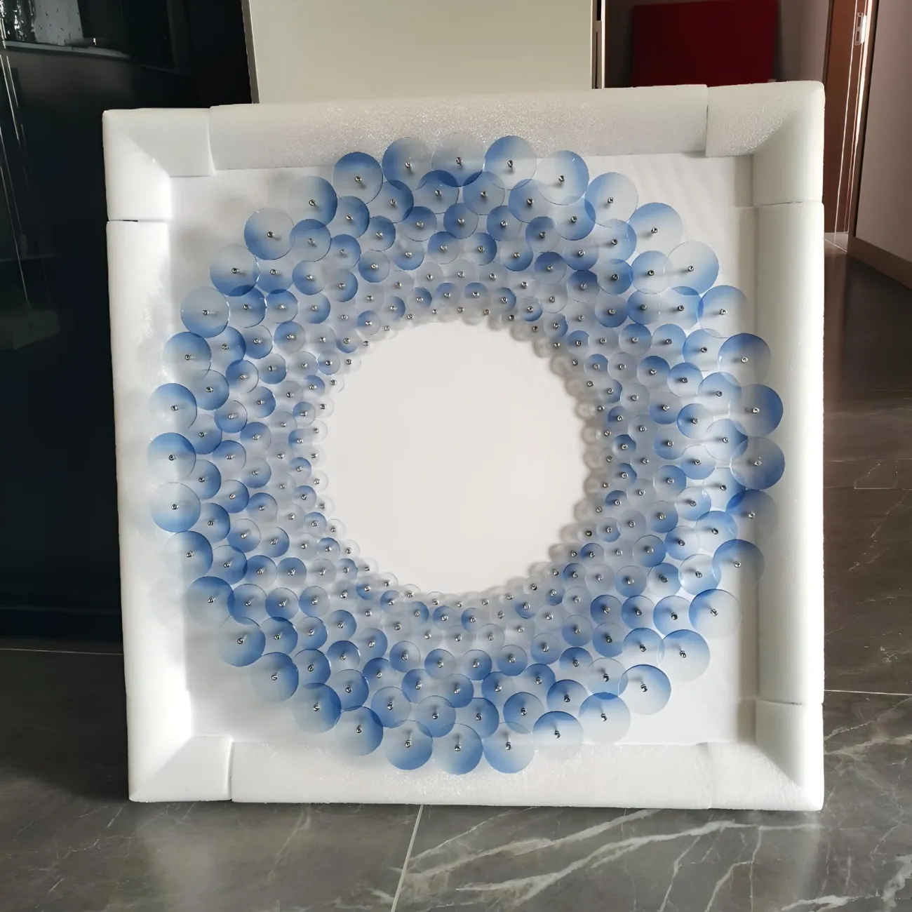 Современная светлая трехмерная картина "Пьяная красавица" 37957-30 Современная светлая трехмерная картина "Пьяная красавица" 37957-30