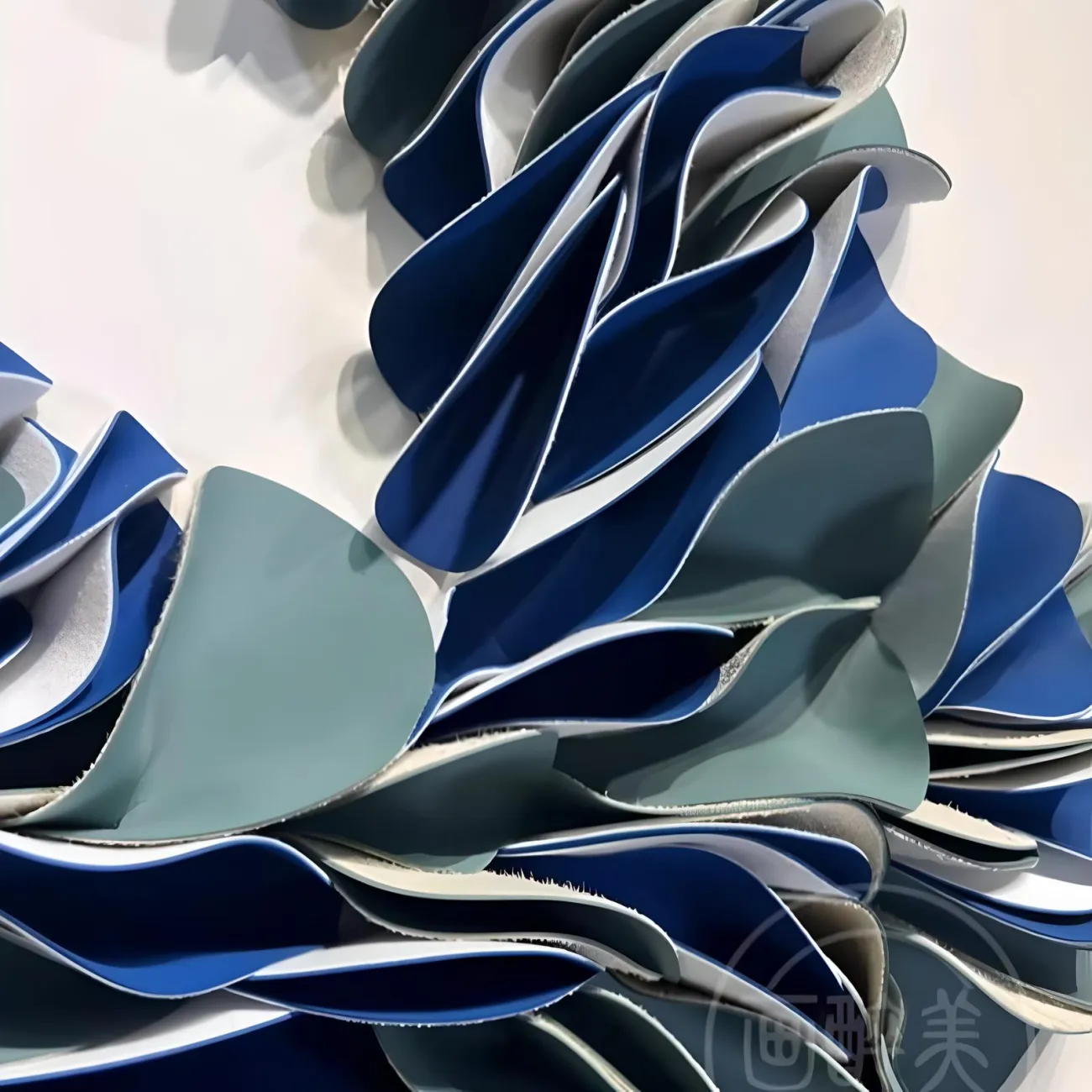 Креативная кожаная трехмерная картина "Пьяная красавица" 37977-30