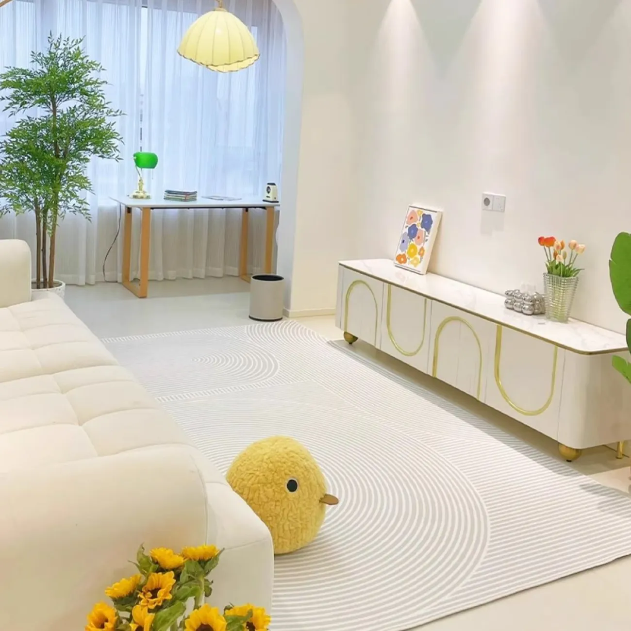 ТВ шкаф в кремовом стиле из белой каменной плиты Purple Leaf 35934-29 ТВ шкаф в кремовом стиле из белой каменной плиты Purple Leaf 35934-29