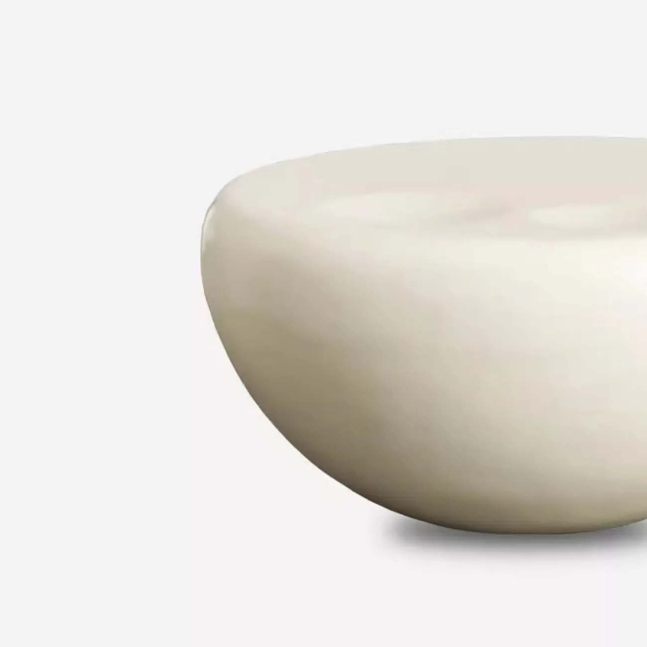 Круглый журнальный столик в кремовом стиле Purple Leaf 35941-29 Круглый журнальный столик в кремовом стиле Purple Leaf 35941-29