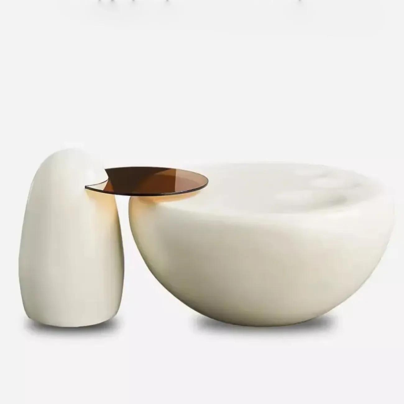 Круглый журнальный столик в кремовом стиле Purple Leaf 35941-29 Круглый журнальный столик в кремовом стиле Purple Leaf 35941-29