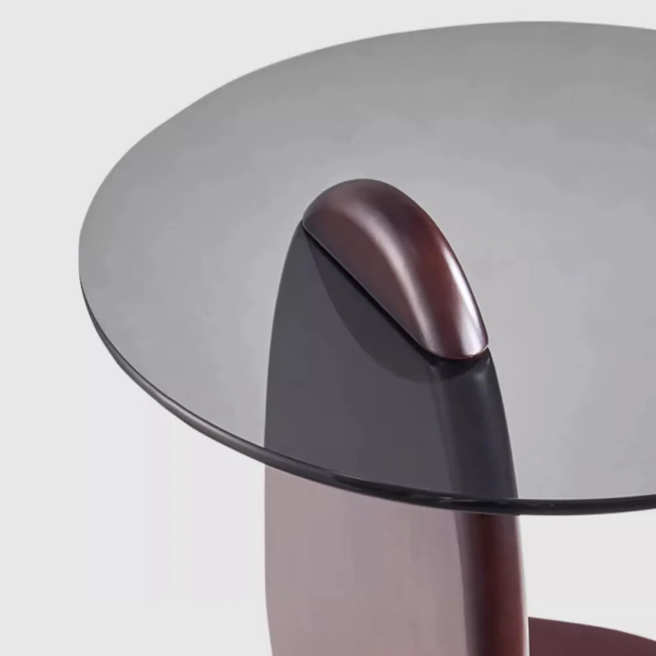 Круглый журнальный столик из закаленного стекла Purple Leaf 35947-29 Круглый журнальный столик из закаленного стекла Purple Leaf 35947-29