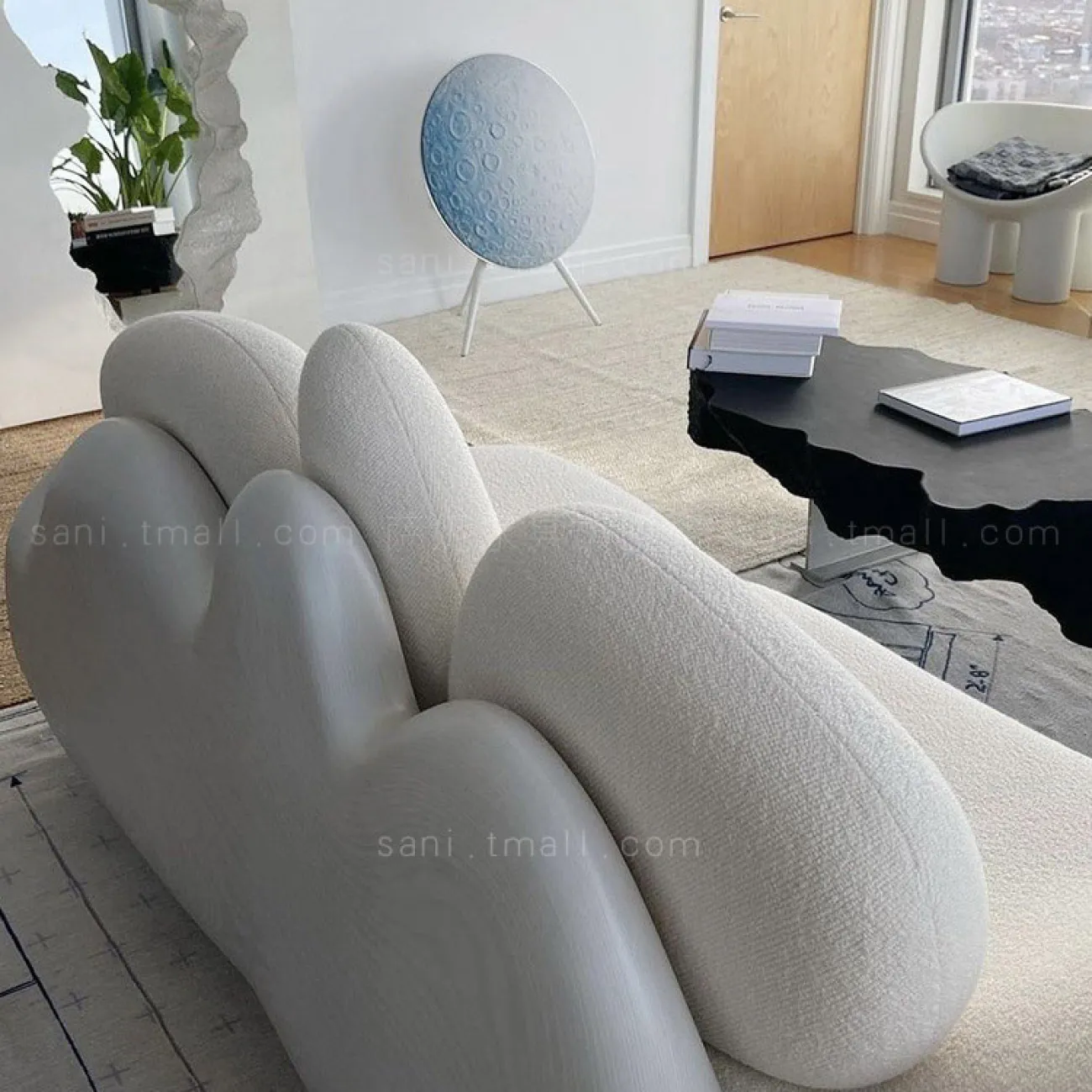 Маленький диван в стиле Ваби-саби Sani 37288-29