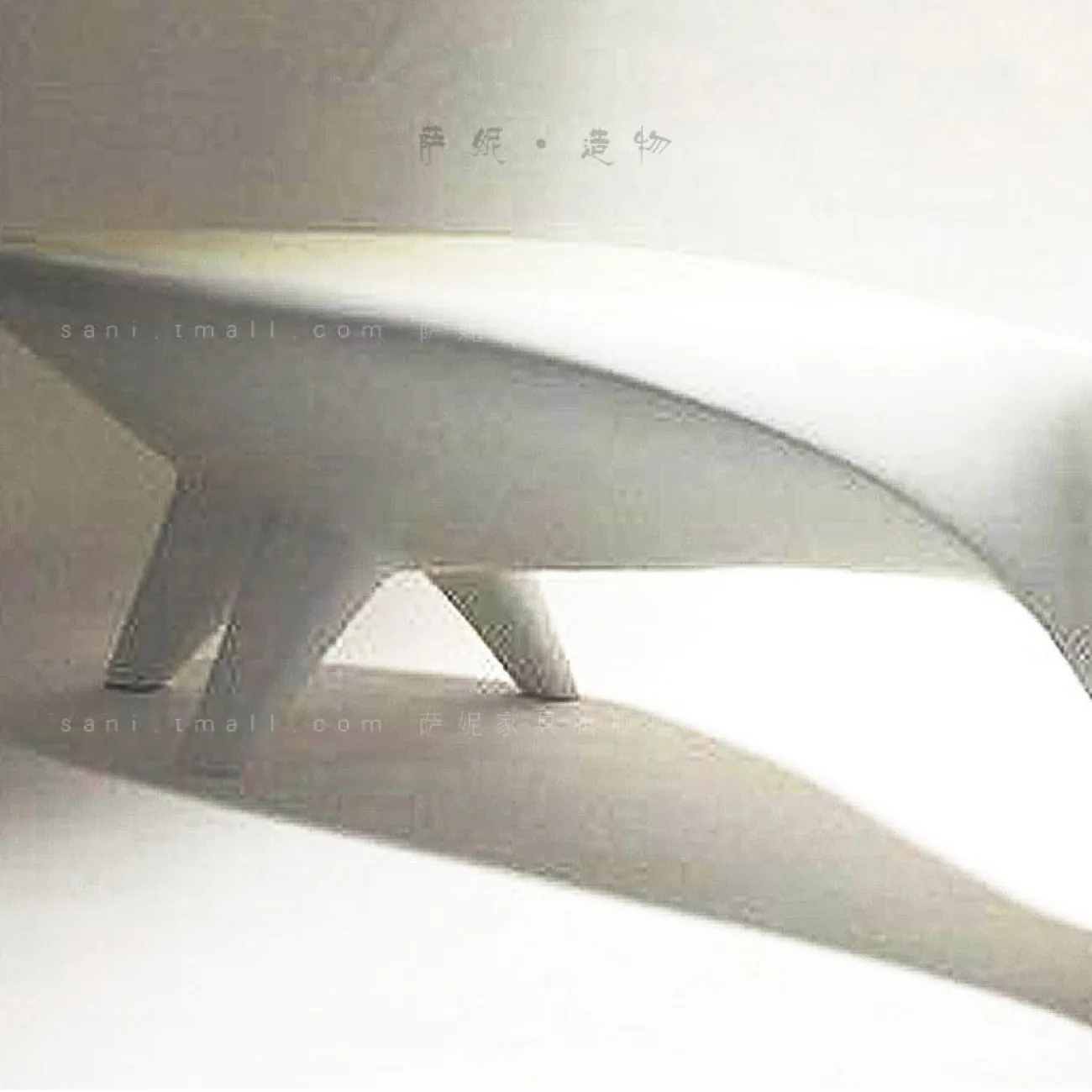 Персонализированный чайный столик особой формы MAJESTIC 37309-29