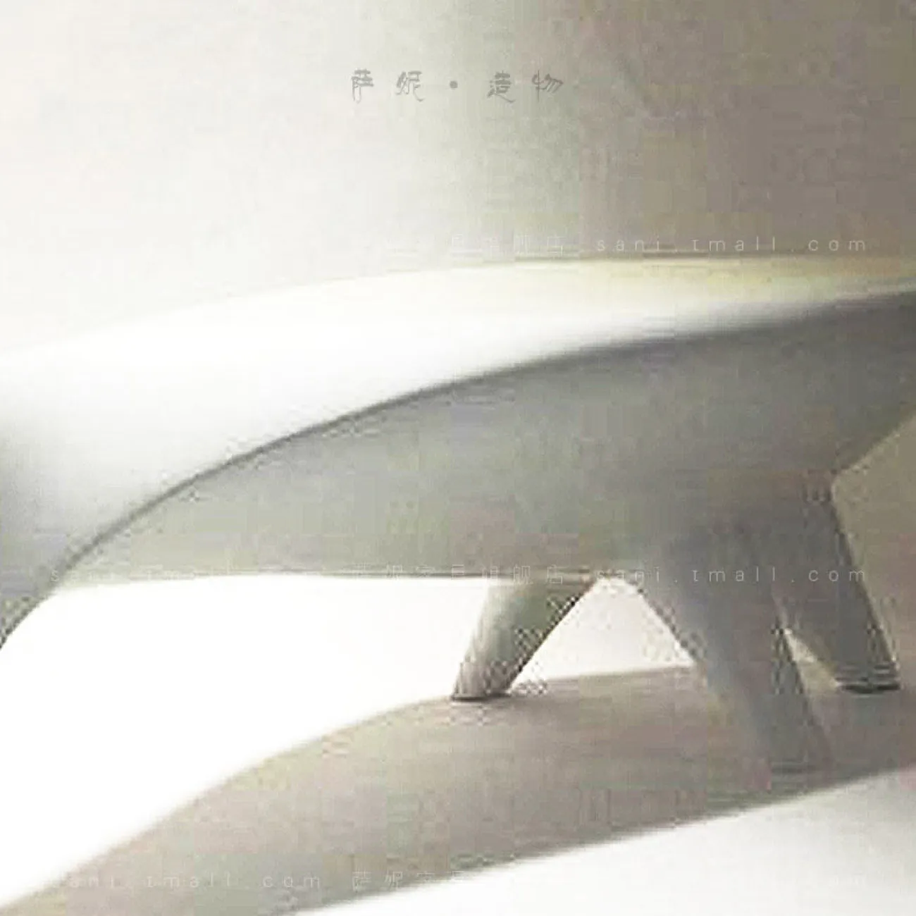 Персонализированный чайный столик особой формы MAJESTIC 37309-29