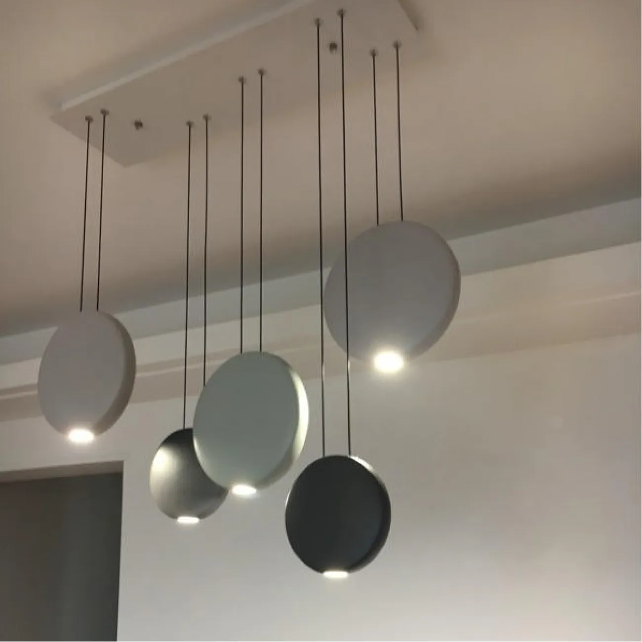 Подвесной светильник Vibia Cosmos Rectangular designed by дизайн-студия Lievore Altherr Molina от LaLume