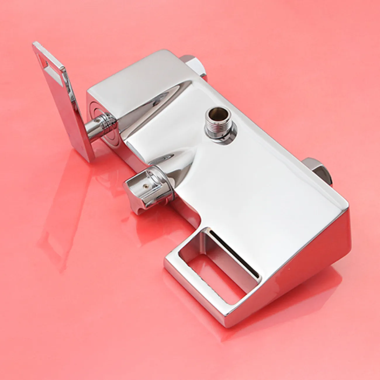 Водопадный латунный смеситель с тропическим душем для ванной в Современном стиле LaLume MB21143-23