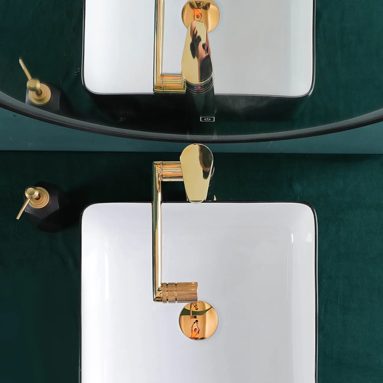 Роскошный латунный смеситель для умывальника в Современном стиле LaLume MB21147-23