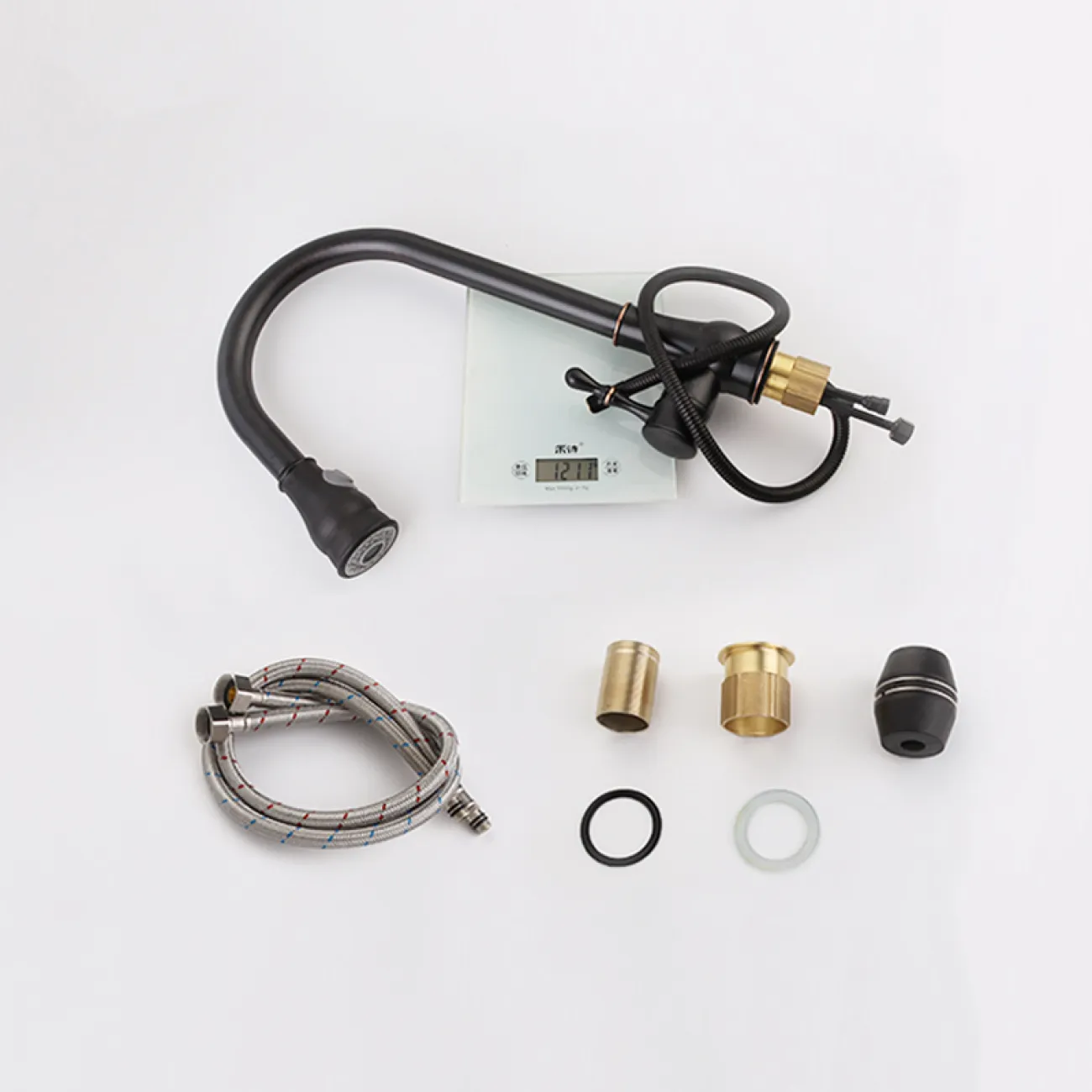 Креативный латунный смеситель для кухни в Современном стиле LaLume MB21151-23