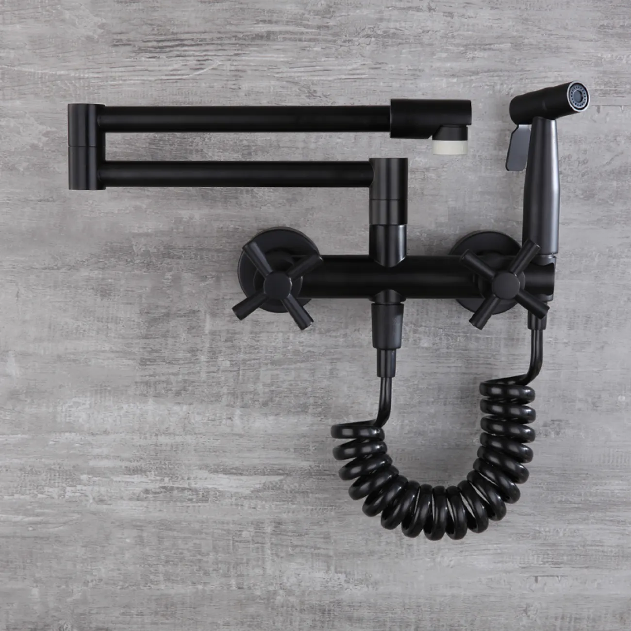 Минималистичный латунный смеситель с душем для ванной в Современном стиле LaLume MB21158-23