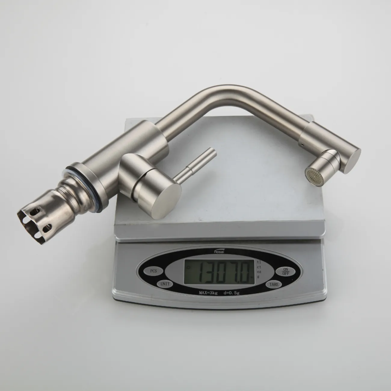 Роскошный стальной смеситель для умывальника в Современном стиле LaLume MB21167-23