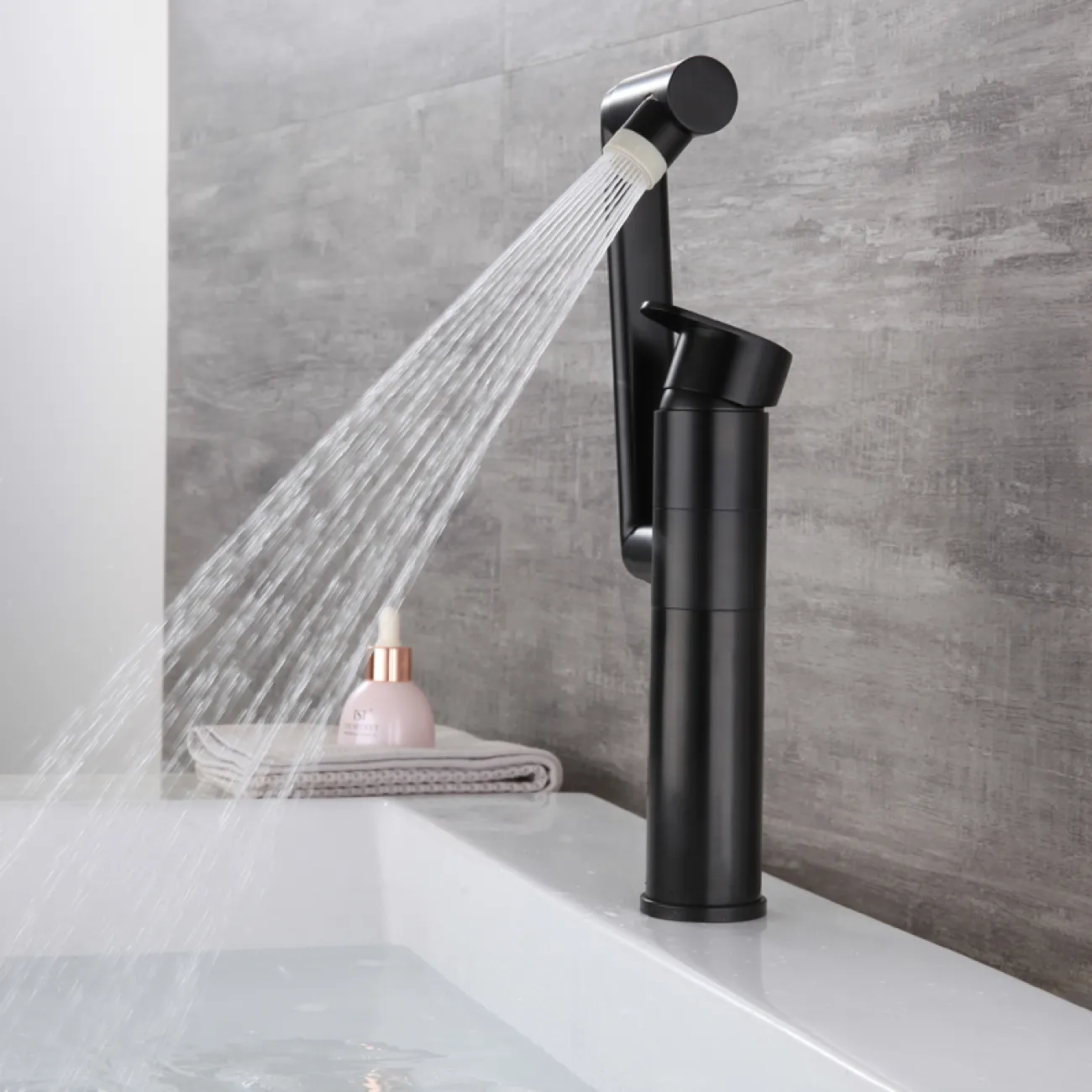 Роскошный стальной смеситель для умывальника в Современном стиле LaLume MB21167-23