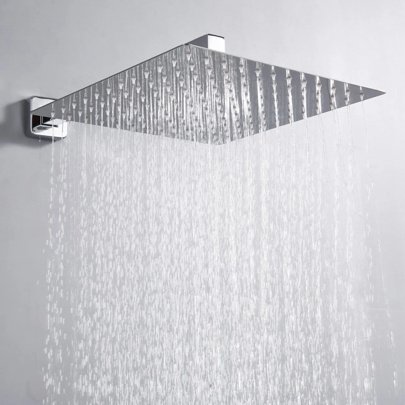 Минималистичный латунный смеситель с тропическим душем для ванной в Современном стиле LaLume MB21176-23