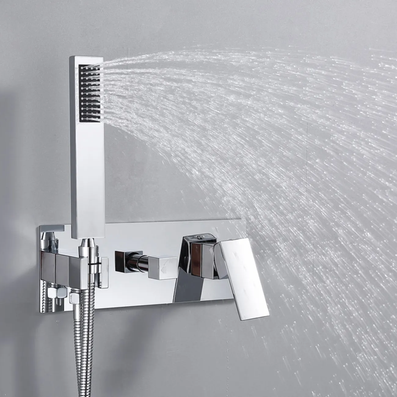 Минималистичный латунный смеситель с тропическим душем для ванной в Современном стиле LaLume MB21176-23