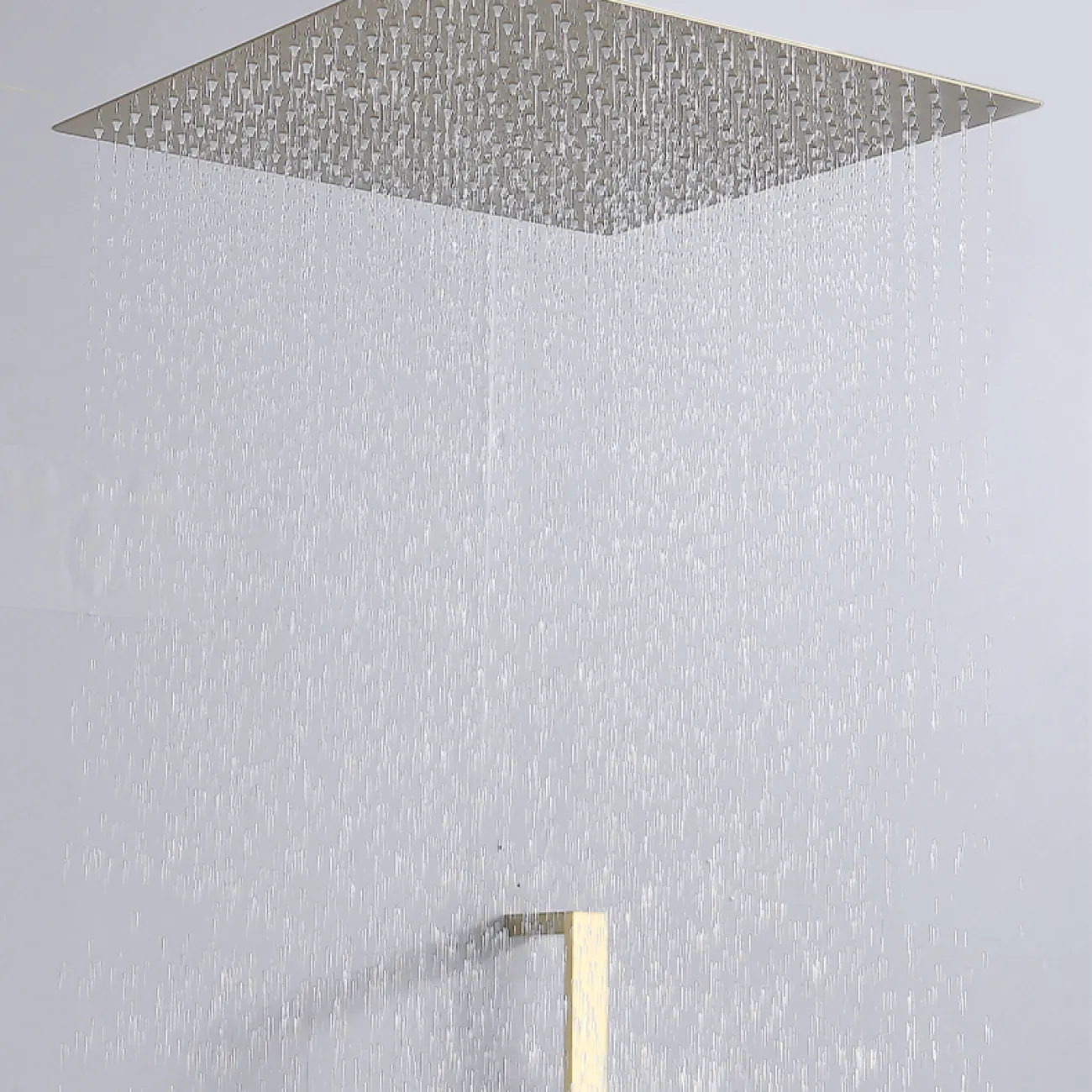 Роскошный латунный смеситель с тропическим душем для ванной в Современном стиле LaLume MB21177-23