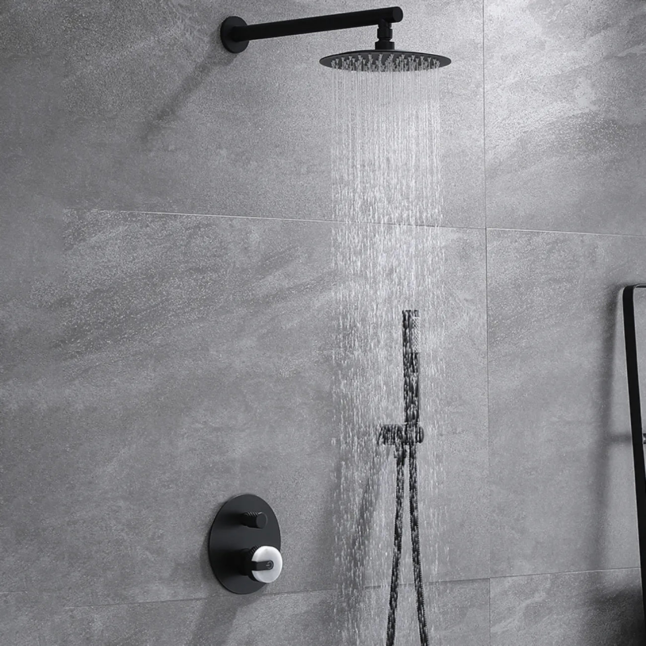 Минималистичный латунный тропический душ для ванной в Современном стиле LaLume MB21186-23