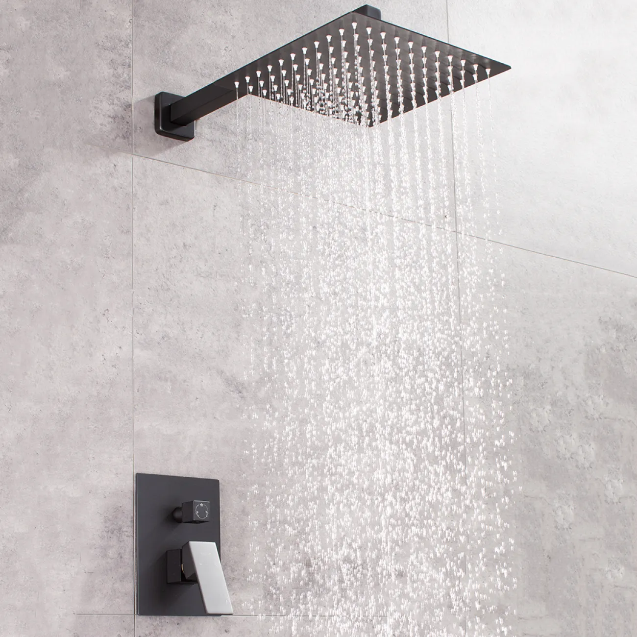 Минималистичный латунный смеситель с тропическим душем для ванной в Хай-тек стиле LaLume MB21190-23