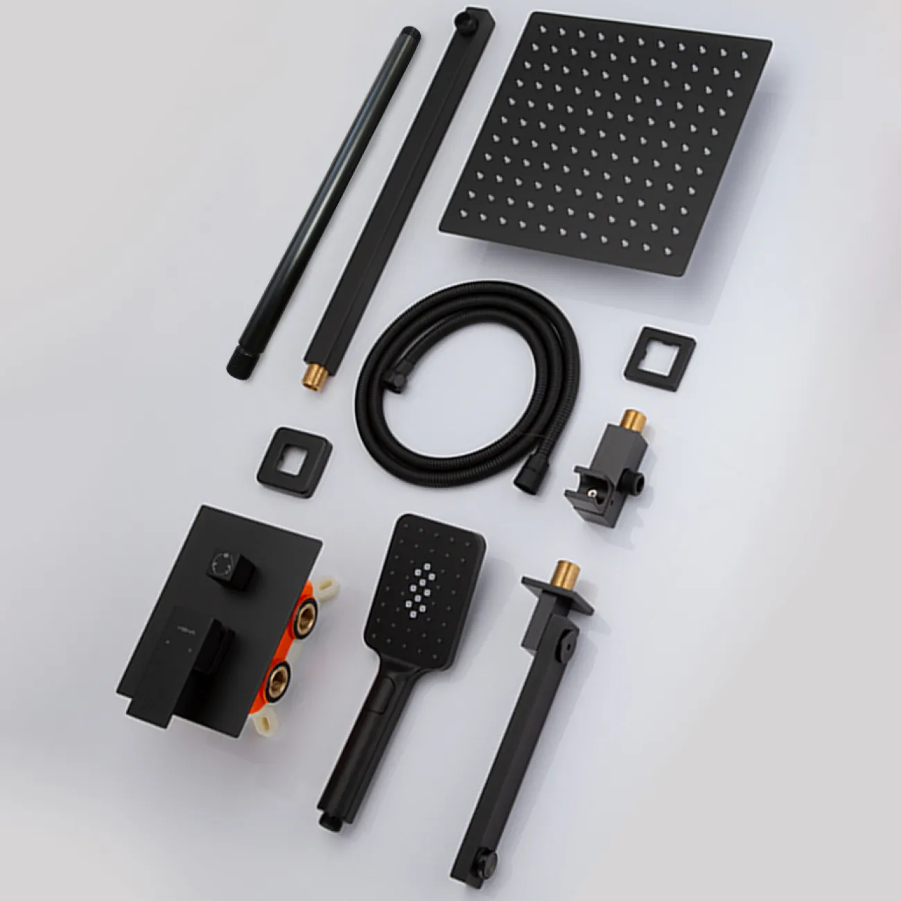 Минималистичный латунный смеситель с тропическим душем для ванной в Хай-тек стиле LaLume MB21190-23