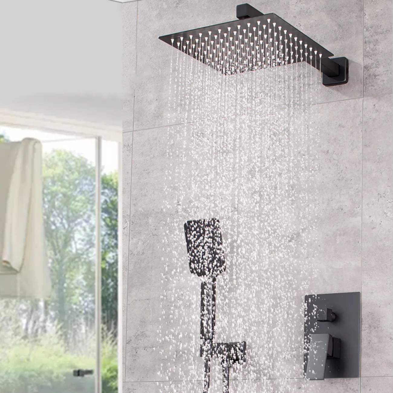 Минималистичный латунный смеситель с тропическим душем для ванной в Хай-тек стиле LaLume MB21190-23