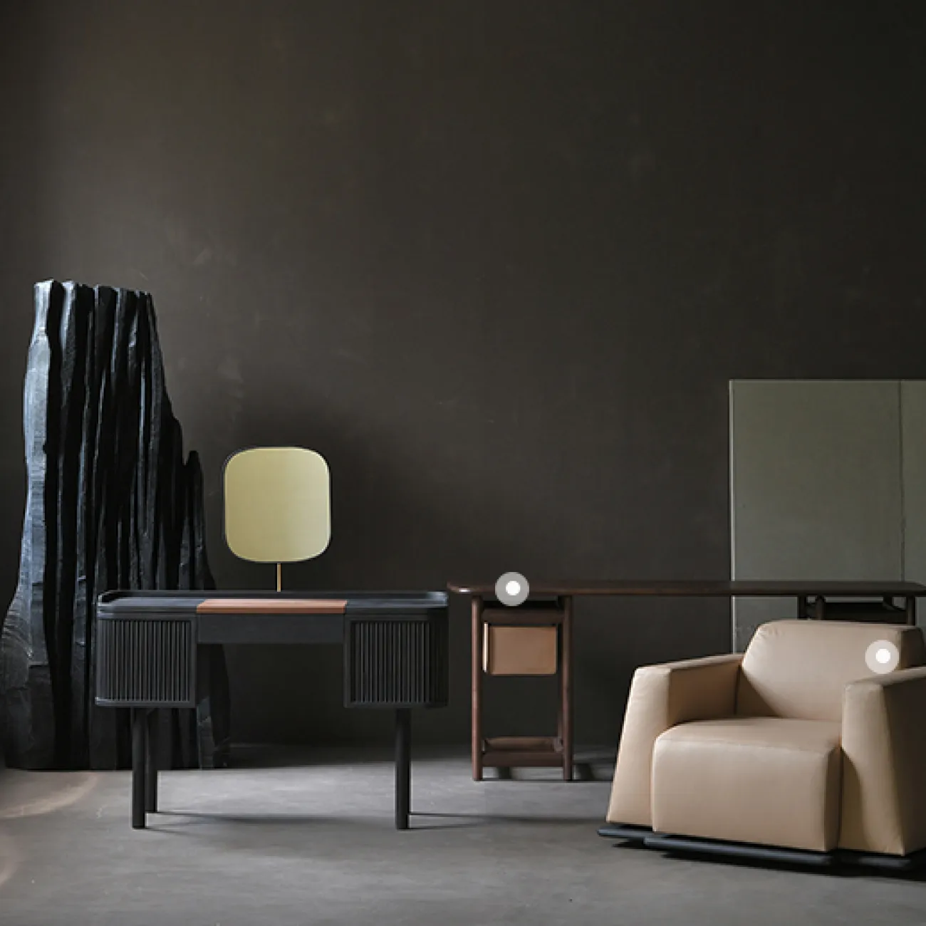 Роскошный туалетный столик LaLume AR21221-23 с зеркалом Роскошный туалетный столик LaLume AR21221-23 с зеркалом