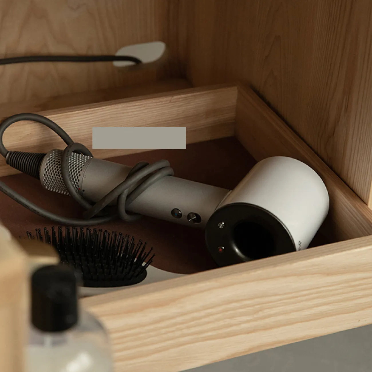 Роскошный туалетный столик LaLume AR21221-23 с зеркалом Роскошный туалетный столик LaLume AR21221-23 с зеркалом