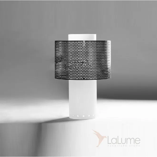 Дизайнерская настольная лампа Envie