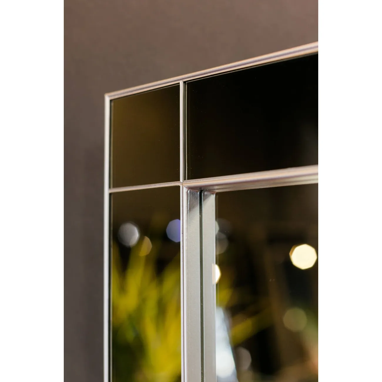 Зеркало Alterna Silver от LaLume Зеркало Alterna Silver от LaLume