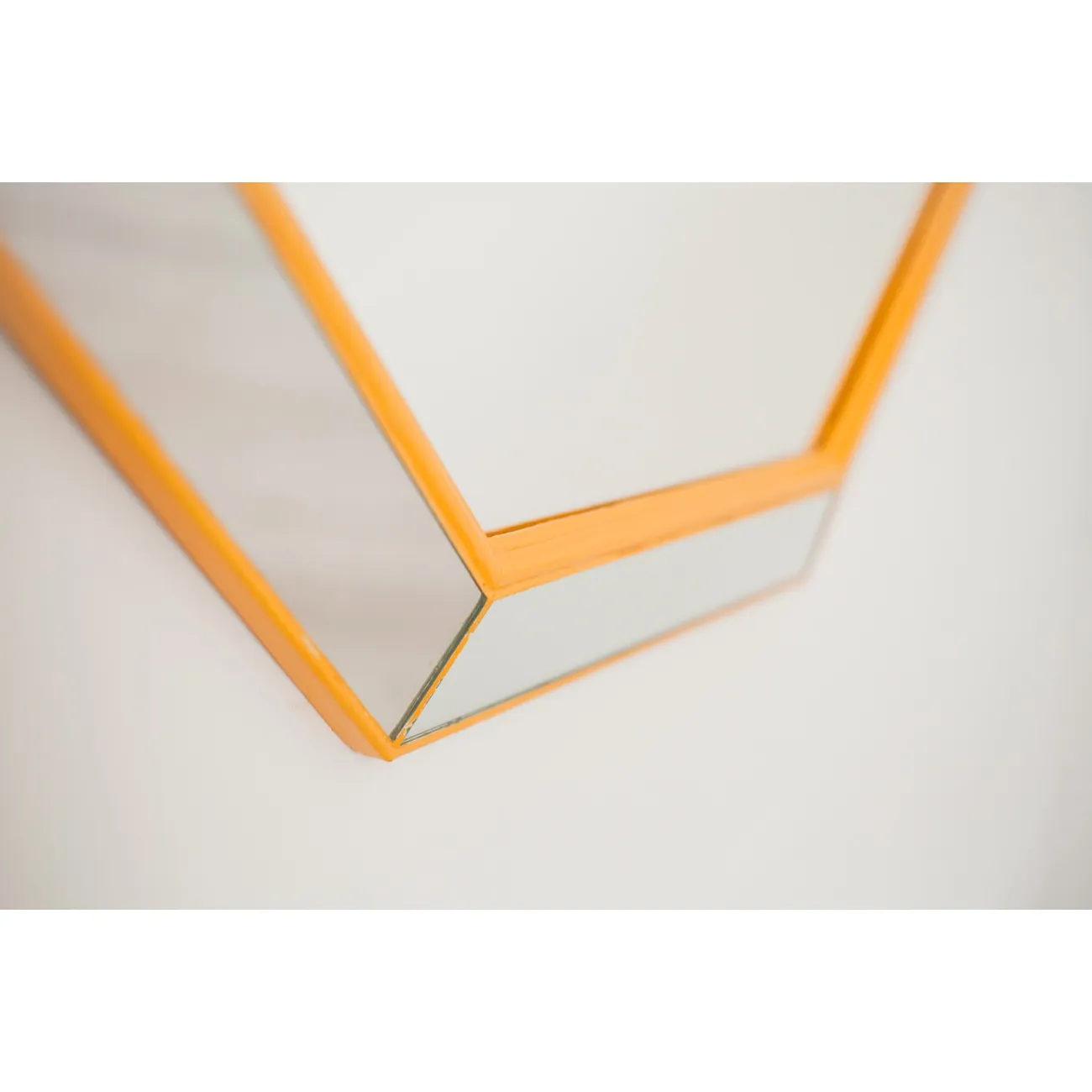 Зеркало Yellow Octagon от LaLume