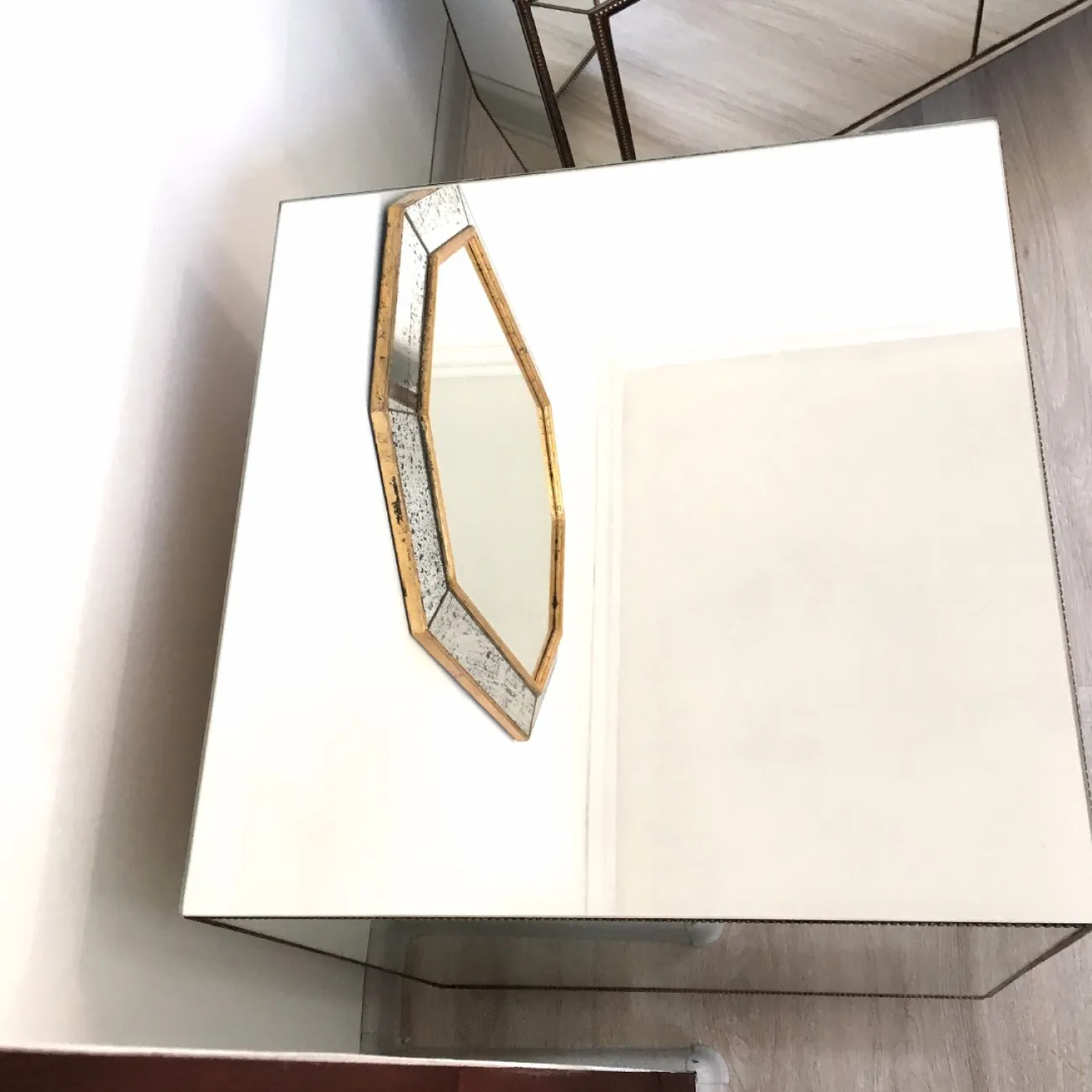 Зеркало Julian Gold от LaLume Зеркало Julian Gold от LaLume