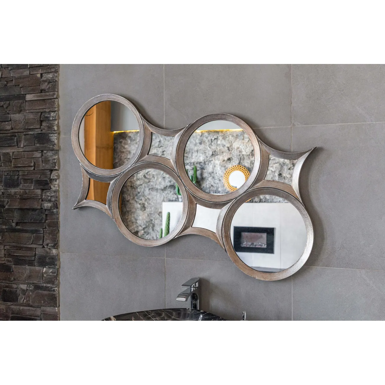 Зеркало Pike Eyes от LaLume Зеркало Pike Eyes от LaLume