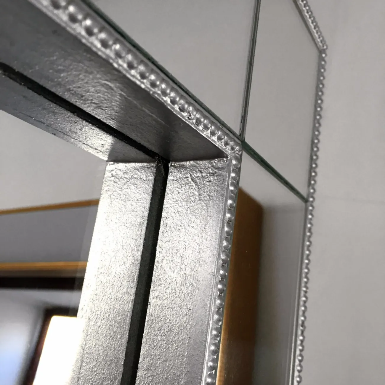 Зеркало Jacomo от LaLume