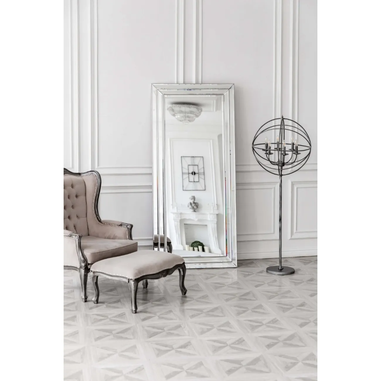 Зеркало Ruiz Silver от LaLume Зеркало Ruiz Silver от LaLume