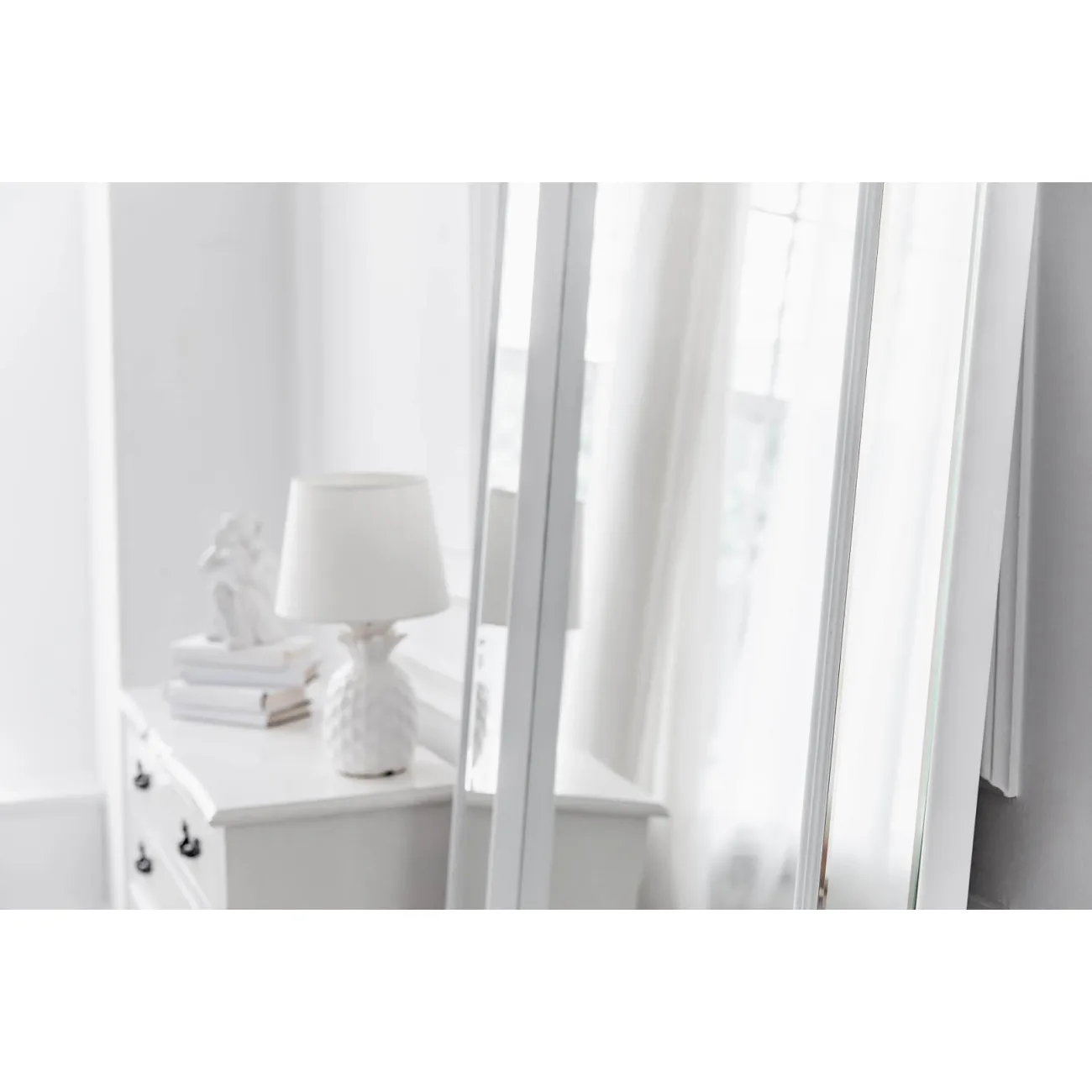 Зеркало Sentina от LaLume Зеркало Sentina от LaLume