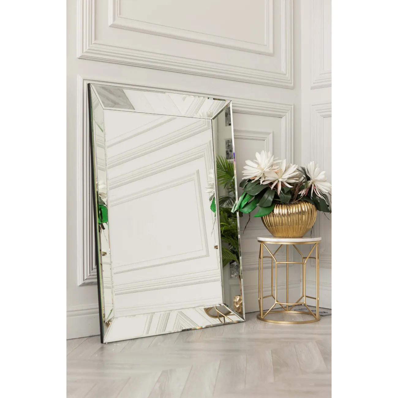 Зеркало Monna от LaLume Зеркало Monna от LaLume