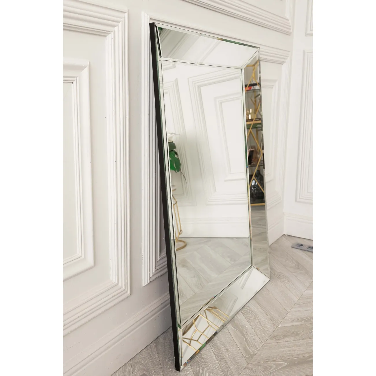 Зеркало Monna от LaLume Зеркало Monna от LaLume