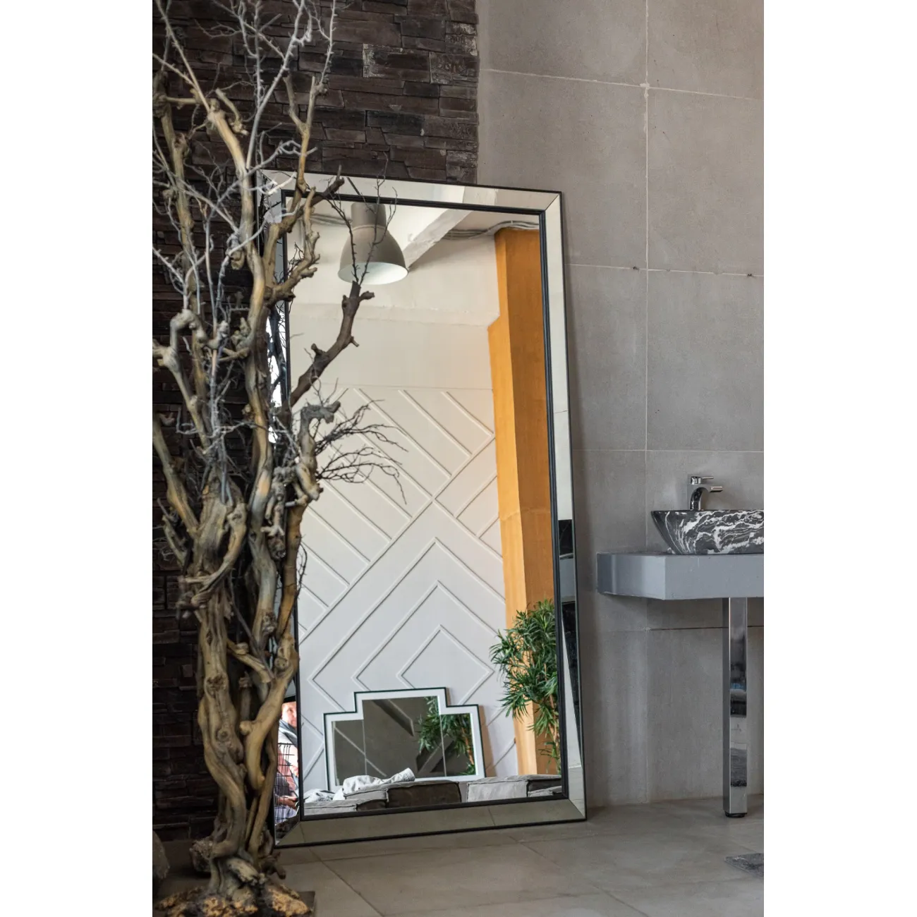 Зеркало Mirage Black от LaLume Зеркало Mirage Black от LaLume