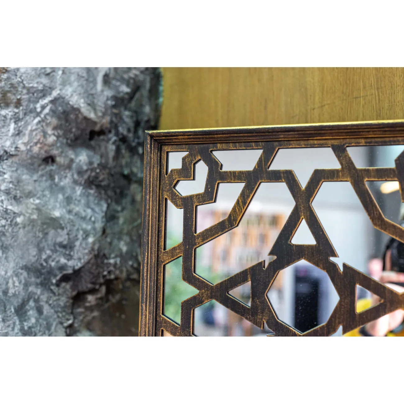 Панно Tracery Gold от LaLume